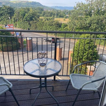 Hastings Apartments Extra Large Self Catering Apt Tourism Certified Free Parking Wifi Belfast Esterno foto