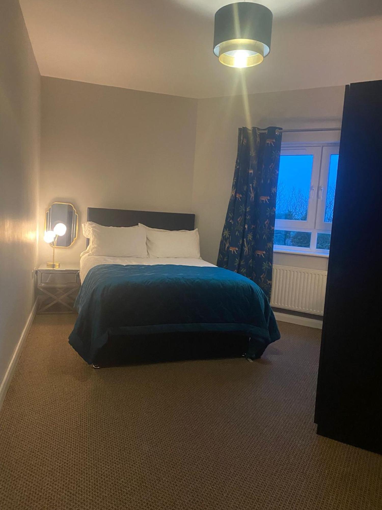 Hastings Apartments Extra Large Self Catering Apt Tourism Certified Free Parking Wifi Belfast Esterno foto